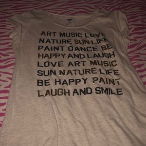 a short sleeve shirt